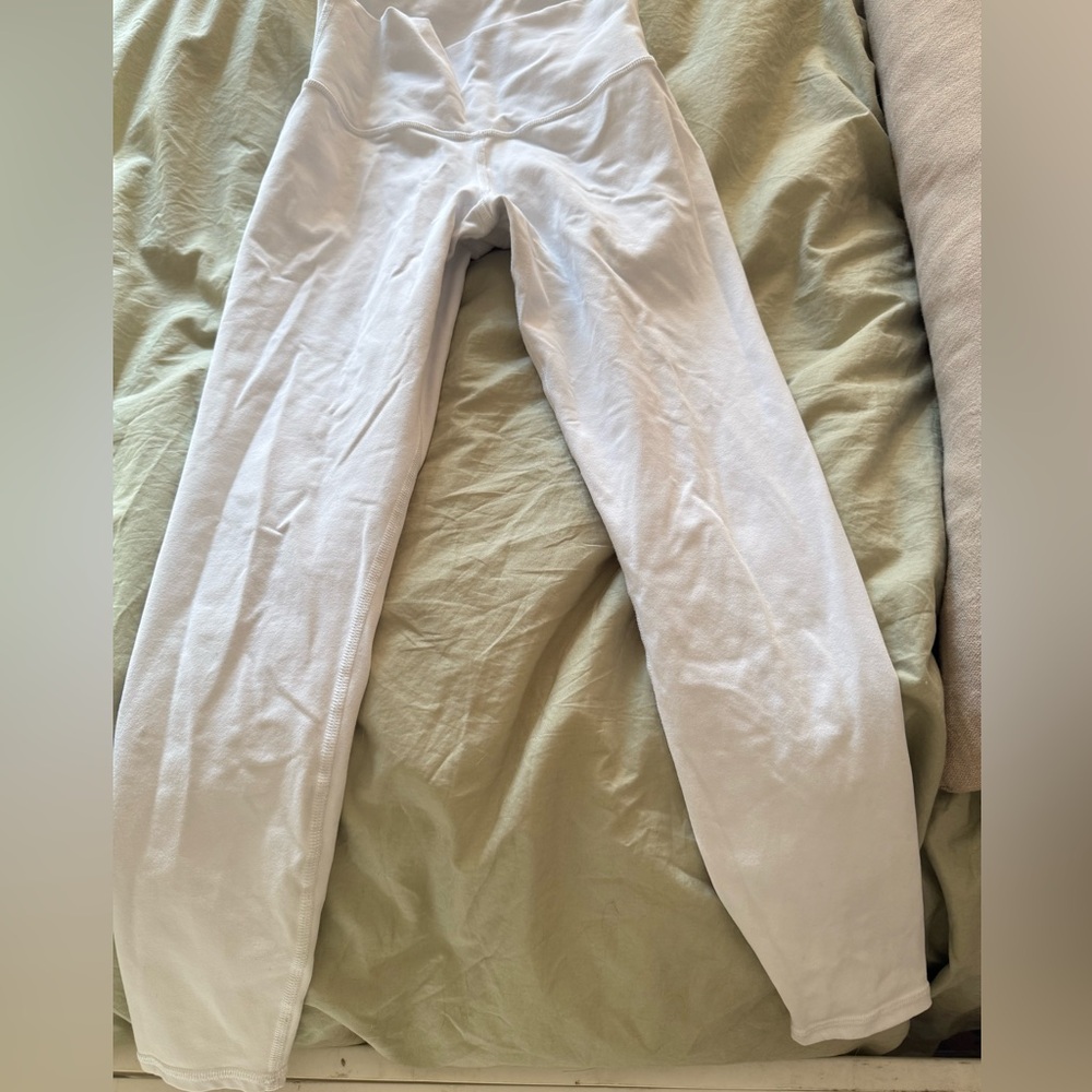 ALO 7/8 High-waist Airbrush Legging - white